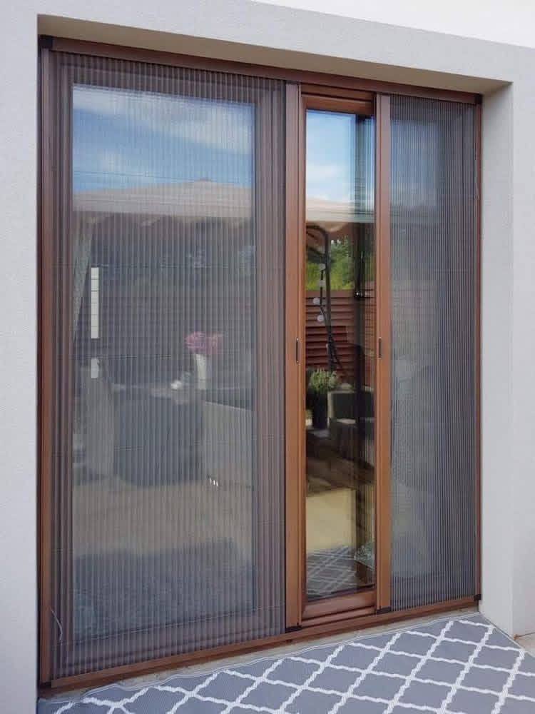 Pleated insect screen in interior — view 5