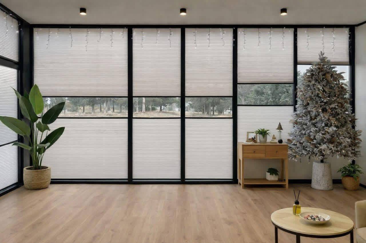 Pleated blinds in a modern interior — view 6